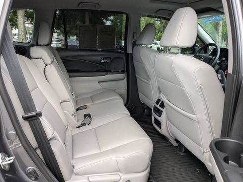Certified 2019 Honda Pilot EX-L image 40