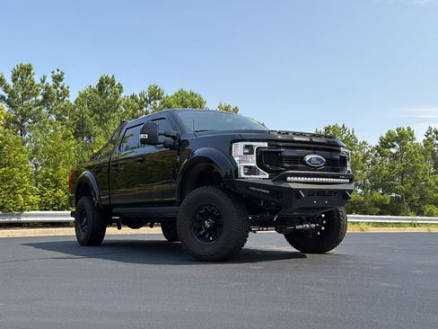 Used 2021 Ford F250 Lariat w/ Lariat Ultimate Package AWD/4WD image 2