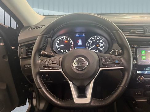Used 2020 Nissan Rogue SV w/ Sun & Sound Touring Package AWD/4WD image 10
