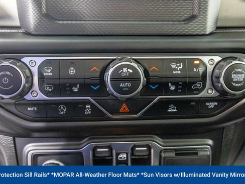 Used 2021 Jeep Gladiator Sport AWD/4WD image 30