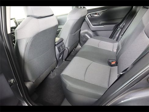 Used 2025 Toyota RAV4 XLE image 15