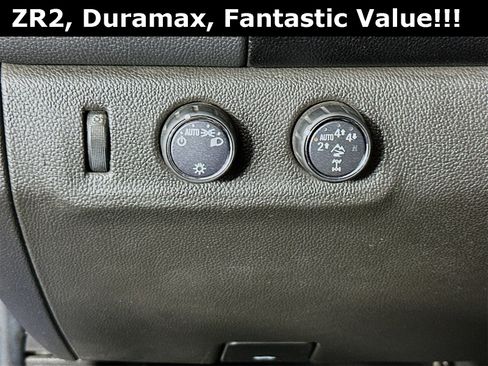 Used 2021 Chevrolet Colorado ZR2 image 11