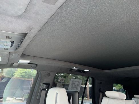 Used 2025 Cadillac Escalade Sport Platinum AWD/4WD image 20
