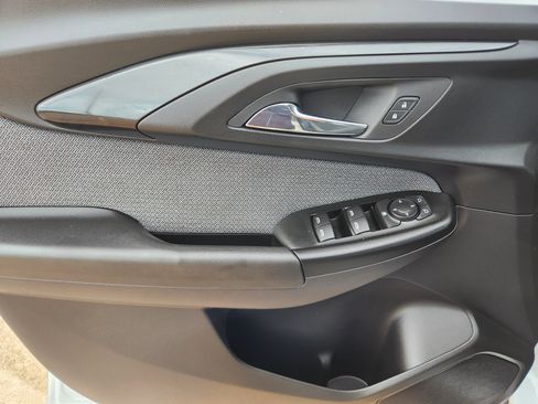 Certified 2022 Chevrolet TrailBlazer LT w/ Convenience Package image 23