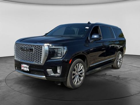 Used 2023 GMC Yukon XL Denali w/ LPO, Floor Liner Package AWD/4WD image 5