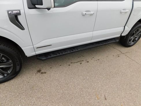 Used 2023 Ford F150 Lariat image 16