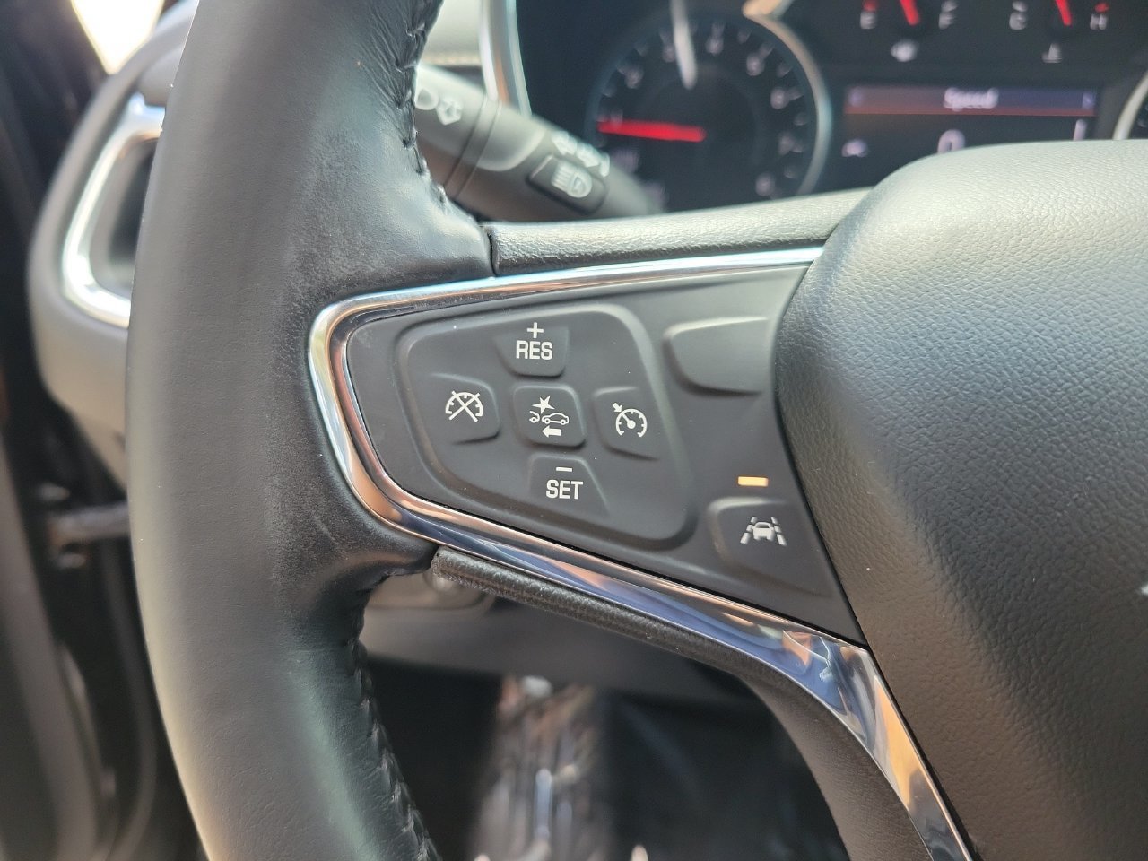 Certified 2021 Chevrolet Equinox Premier w/ Redline Edition FWD image 20