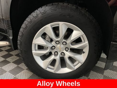 Certified 2024 Chevrolet Silverado 1500 Custom AWD/4WD image 46