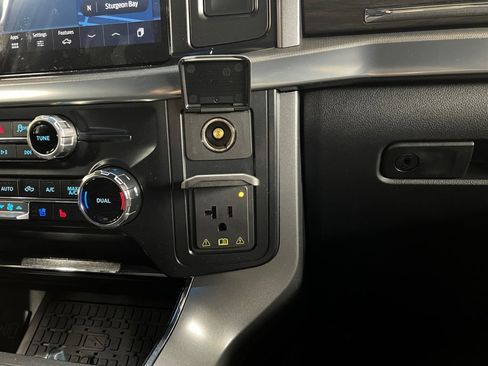 New 2025 Ford F150 Lariat w/ Equipment Group 501A Mid image 30