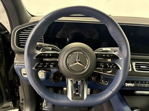 Used 2025 Mercedes-Benz GLS 63 AMG GLS 63 AMG image 13