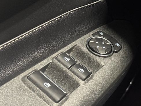 Used 2015 Ford Mustang GT Premium image 24