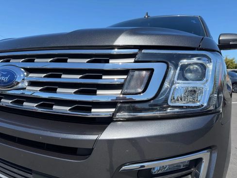 Used 2020 Ford Expedition Max Limited RWD image 25
