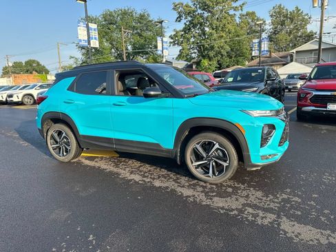 Used 2022 Chevrolet TrailBlazer RS AWD/4WD image 2