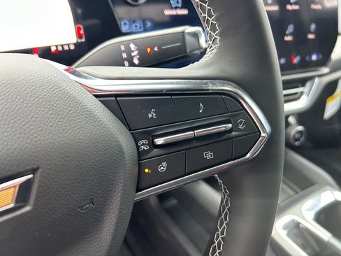 New 2026 Chevrolet Equinox EV LT w/ Comfort Package image 18