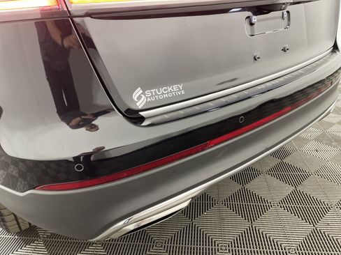 Used 2022 Lincoln Nautilus Reserve image 7