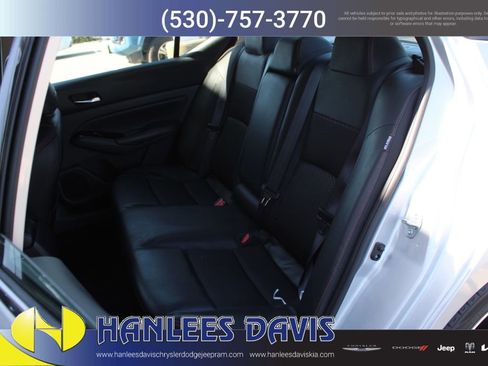 Used 2024 Nissan Altima 2.5 SR FWD image 14