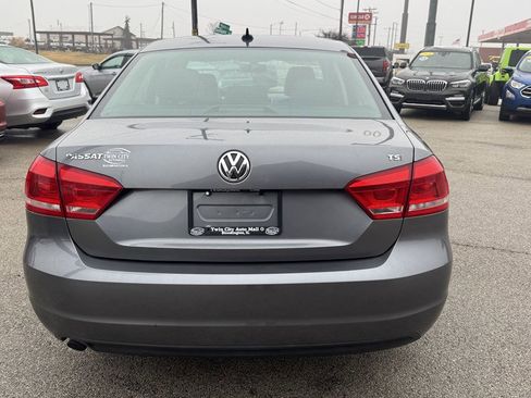 Used 2015 Volkswagen Passat 1.8T Limited Edition image 7