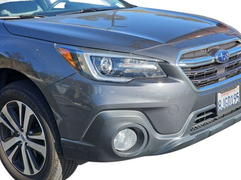 Used 2019 Subaru Outback 2.5i Limited image 9