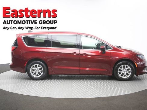 Used 2023 Chrysler Voyager LX FWD image 41