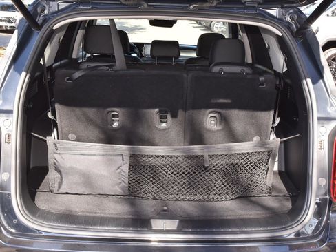 Used 2023 Hyundai Palisade SEL image 38