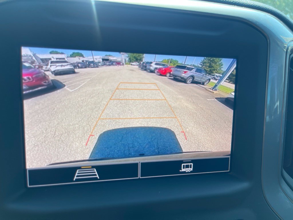 Used 2023 Chevrolet Silverado 1500 Custom AWD/4WD image 21