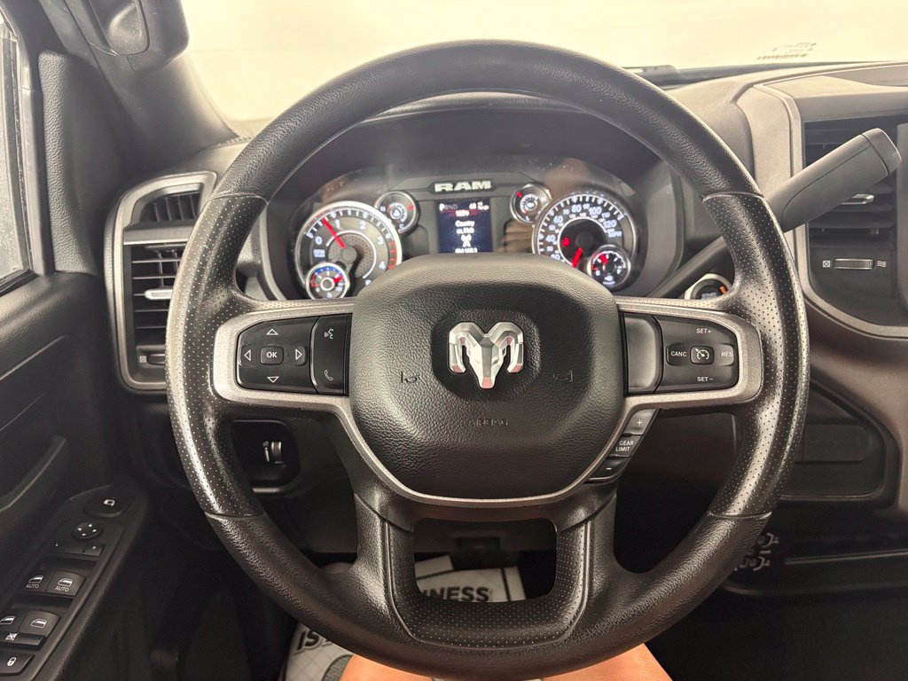 Used 2024 RAM 3500 Tradesman AWD/4WD image 17