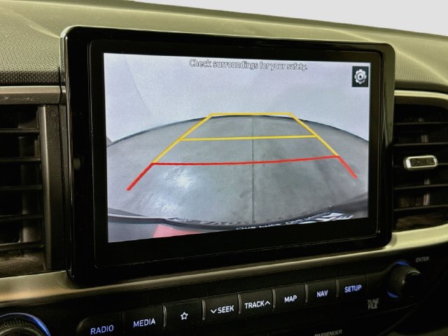 Used 2021 Hyundai Venue SEL w/ Premium Package FWD image 14