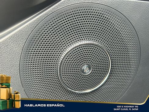 Used 2022 Ford Expedition Limited image 14