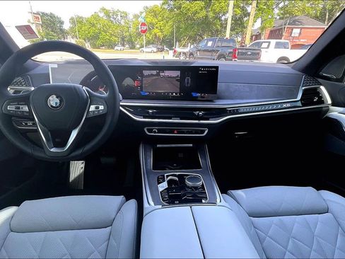 Used 2026 BMW X5 xDrive40i w/ Climate Comfort Package AWD/4WD image 7