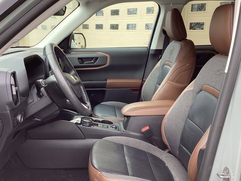 Used 2022 Ford Bronco Sport Outer Banks w/ Tech Package image 9