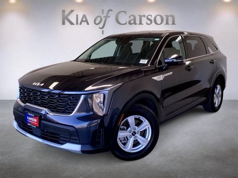 Certified 2026 Kia Sorento LX FWD image 1