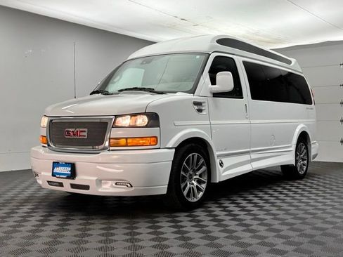 Used 2019 GMC Savana 2500 RWD image 16