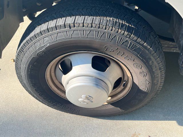 Used 2018 RAM 3500 Tradesman w/ Power & Remote Entry Group RWD image 12