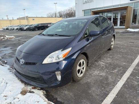 Used 2015 Toyota Prius One image 1