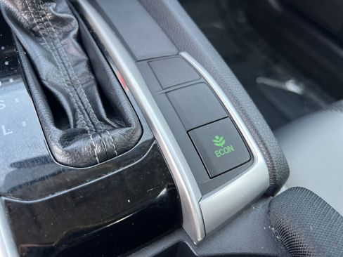 Used 2017 Honda Civic EX-T image 33