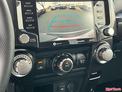 Certified 2020 Toyota 4Runner TRD Off-Road Premium w/ Moonroof Package AWD/4WD image 29