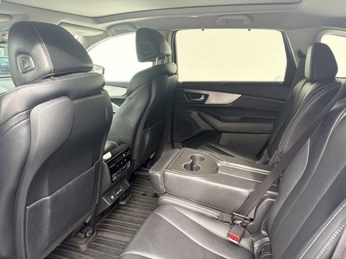 Used 2023 Acura MDX Technology image 9