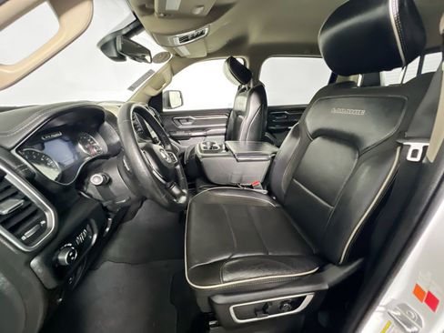 Used 2019 RAM 1500 Laramie image 14