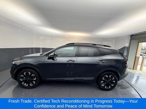 Used 2023 Kia Sportage X-Line image 2