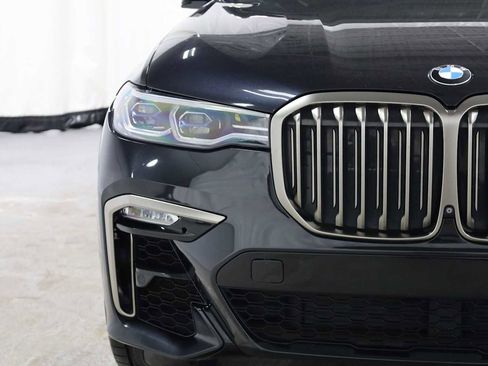 Used 2020 BMW X7 M50i w/ Executive Package image 15