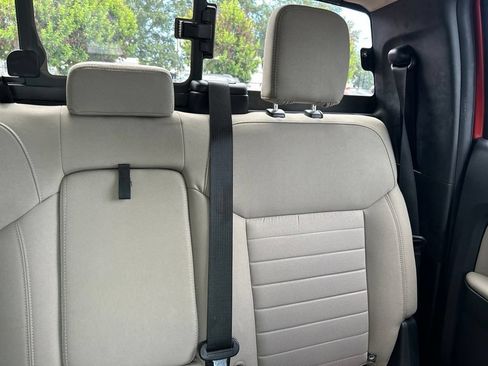 Used 2019 Ford Ranger XLT w/ Equipment Group 302A Luxury AWD/4WD image 14