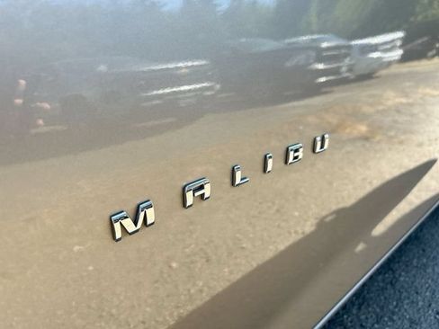 Used 2024 Chevrolet Malibu LT FWD image 31