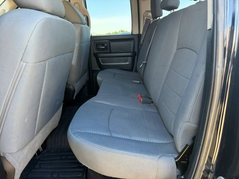 Used 2014 RAM 1500 Express image 22