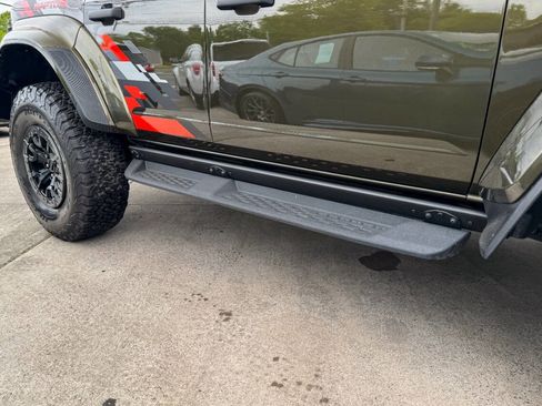 Used 2025 Ford Bronco Raptor AWD/4WD image 15