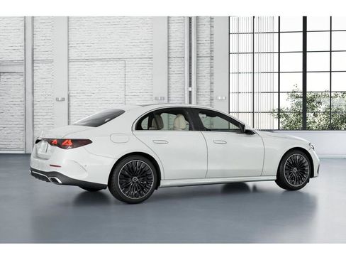 New 2026 Mercedes-Benz E 450 4MATIC Sedan image 19