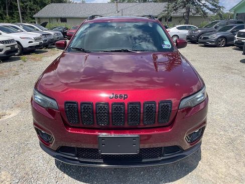 Used 2020 Jeep Cherokee Latitude Plus AWD/4WD image 2