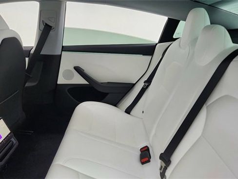 Used 2025 Tesla Model 3 Long Range image 27