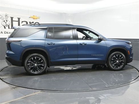 New 2026 Chevrolet Traverse LT w/ Sun and Wheel Package image 16