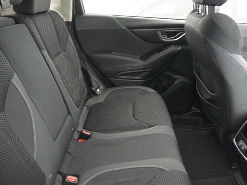 Used 2020 Subaru Forester Premium AWD/4WD image 11