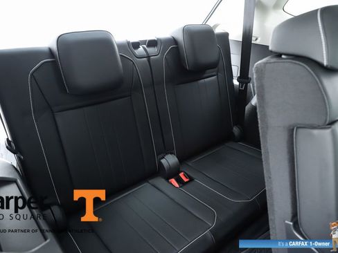 Used 2023 Volkswagen Tiguan SE image 38